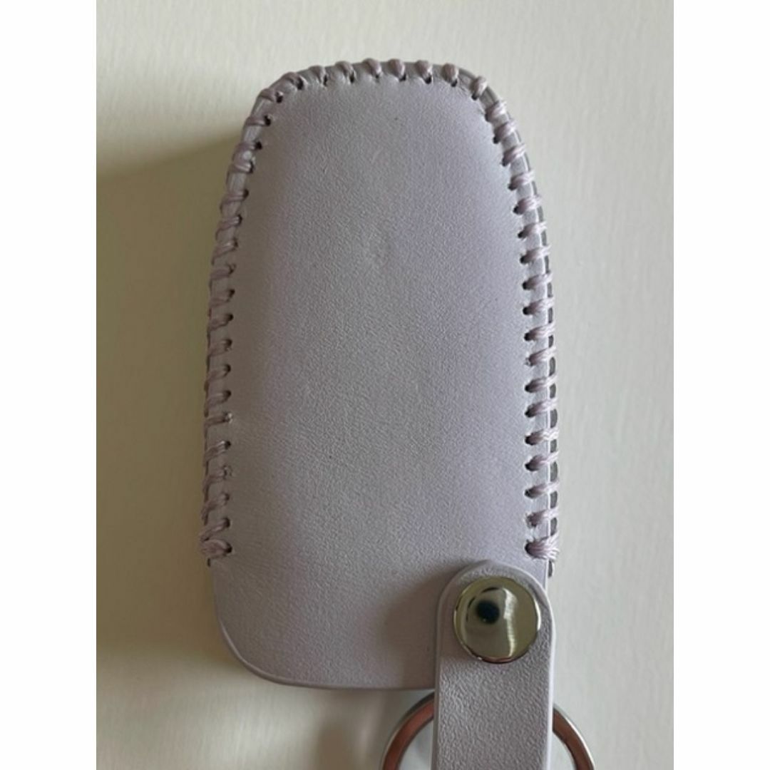 牛革 ぴったりフィット アウディ スマートキーケース A前期 パステルパープル1 自動車/バイクの自動車(車内アクセサリ)の商品写真