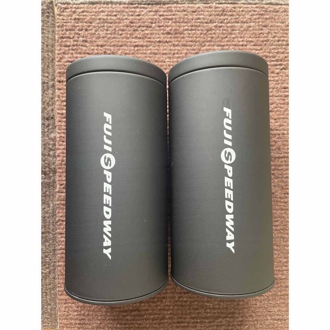 FUJI SPEEDWAYロゴ入りキャニスター (ブラック) 2個セット インテリア/住まい/日用品のキッチン/食器(容器)の商品写真