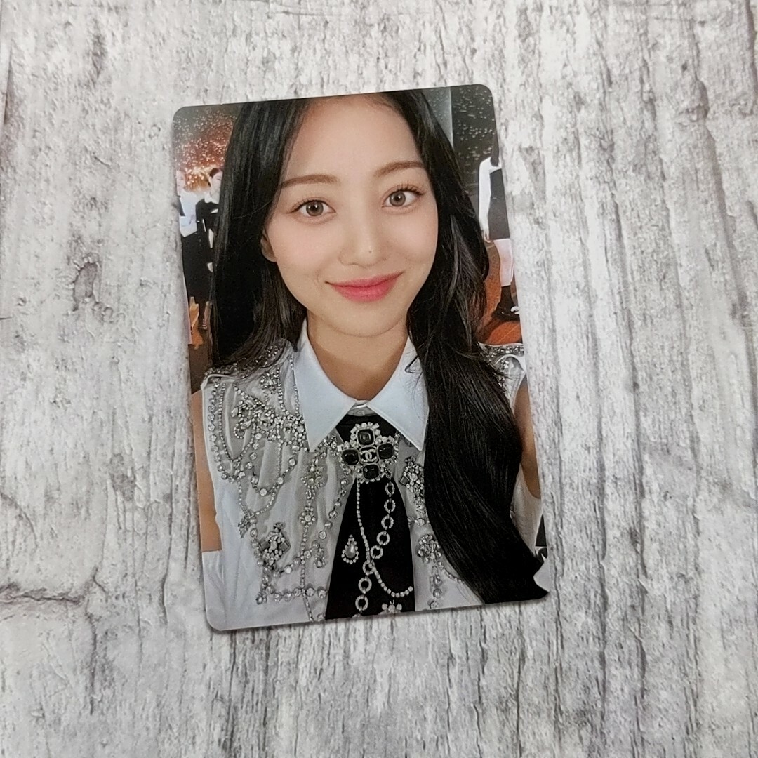 Waste(twice)(ウェストトゥワイス)のTWICE ソウルコン DVDトレカ(ジヒョ) エンタメ/ホビーのCD(K-POP/アジア)の商品写真