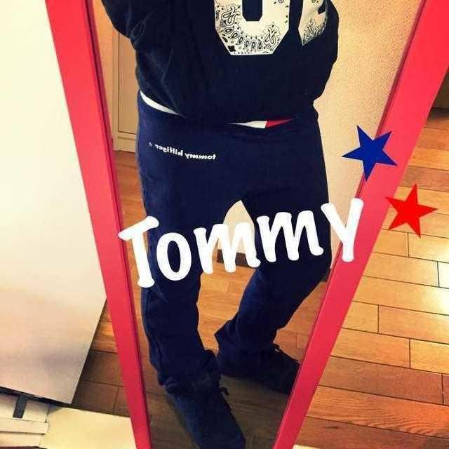 TOMMY HILFIGER(トミーヒルフィガー)の☆送料無料☆Tommy Hilfiger スウェットパンツ Sサイズ レディースのパンツ(カジュアルパンツ)の商品写真