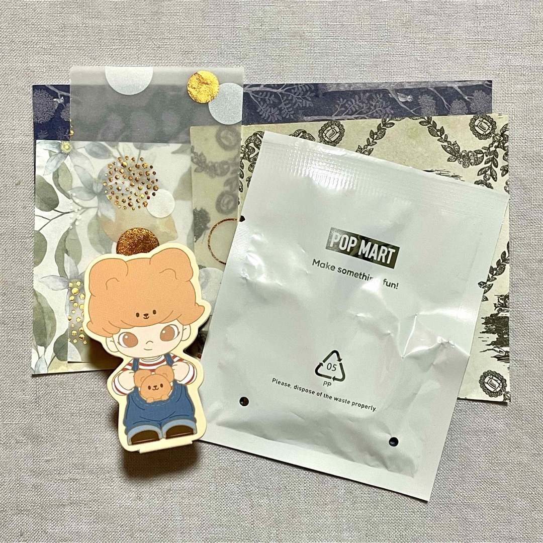 DIMOO POPMART Animal Kingdom シリーズ バッジ エンタメ/ホビーのおもちゃ/ぬいぐるみ(キャラクターグッズ)の商品写真