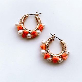 デミルクスビームス(Demi-Luxe BEAMS)の【ゲリラセール】Blanco.　サークルミスティ巻ピアス　沖縄産ガーネ珊瑚(ピアス)