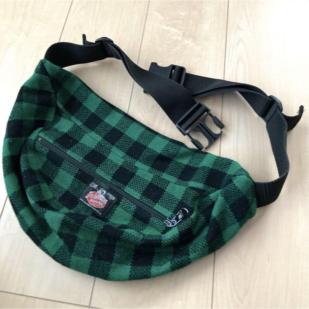 JOHNSON WOOLEN MILLS(ジョンソンウーレンミルズ)のジョンソンウーレンミルズ ショルダーバッグ メンズのバッグ(ショルダーバッグ)の商品写真
