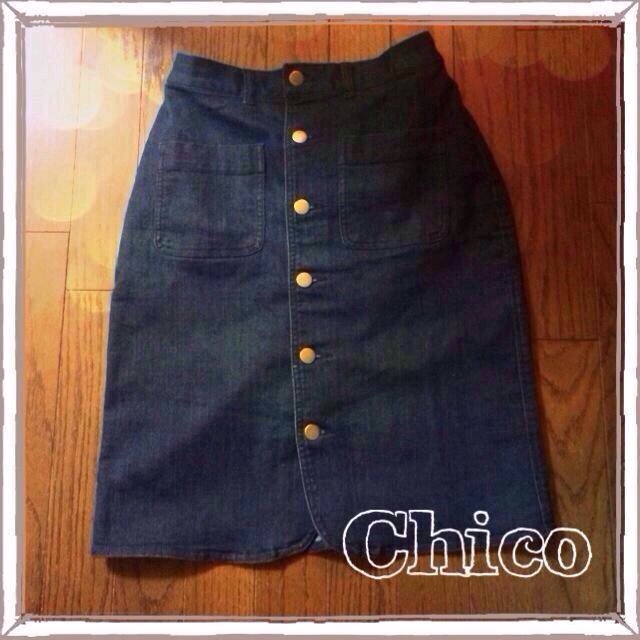 who's who Chico(フーズフーチコ)のChico 前開きタイトスカート♡ レディースのスカート(ひざ丈スカート)の商品写真