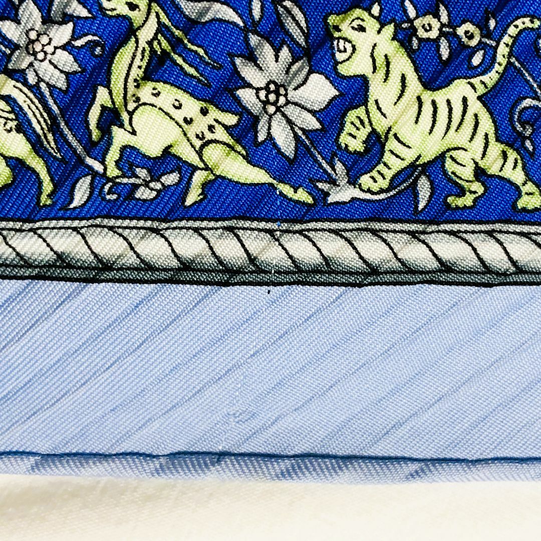 HERMES(エルメス)のHERMES エルメス カレ プリセ インドの狩猟 プリーツスカーフ 美品 レディースのファッション小物(バンダナ/スカーフ)の商品写真