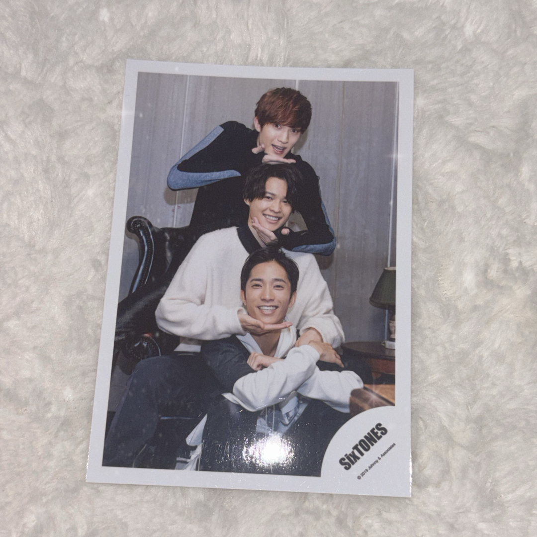 SixTONES(ストーンズ)の211. SixTONES 松村北斗 田中樹 ジェシー 公式写真 エンタメ/ホビーのタレントグッズ(アイドルグッズ)の商品写真