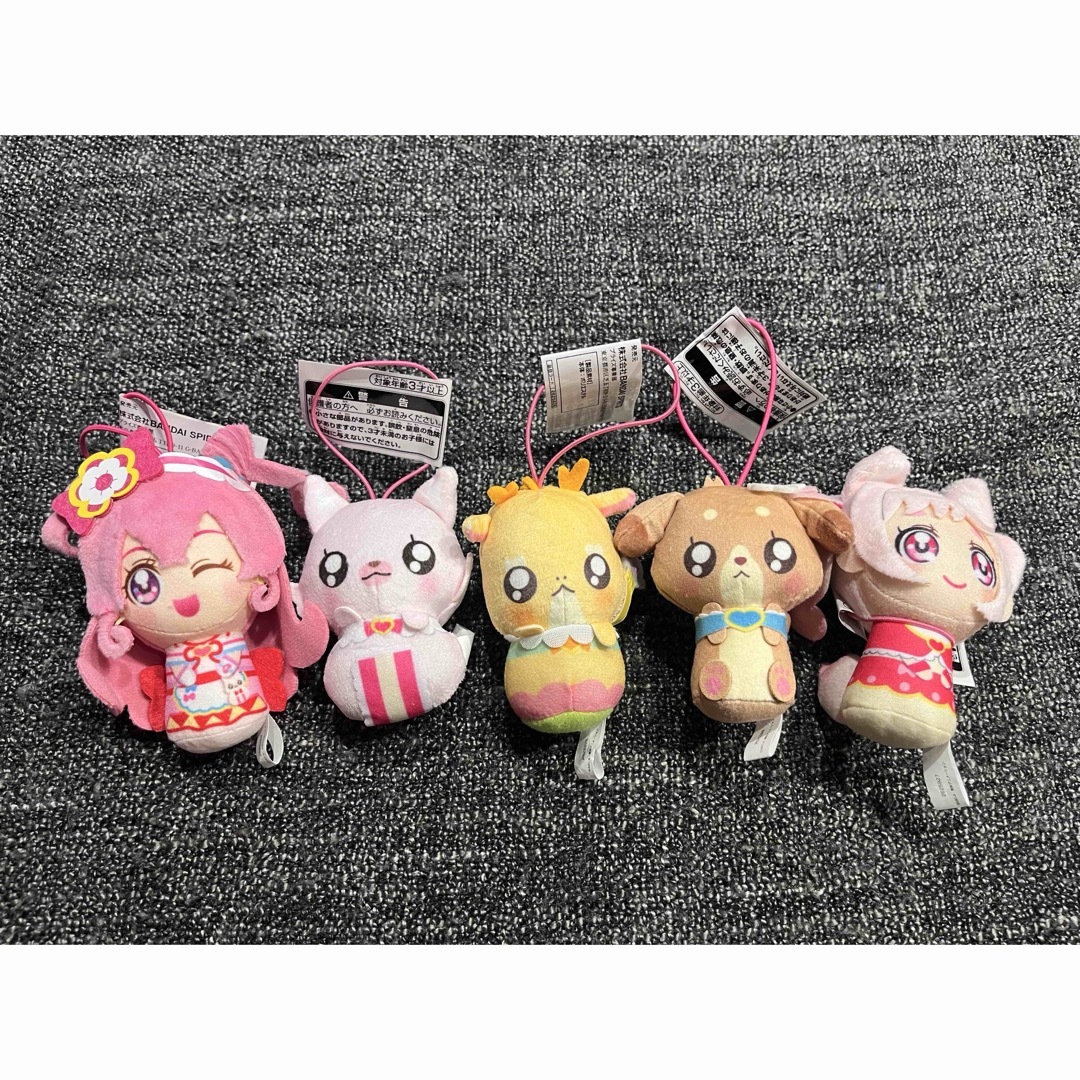 未使用*プリキュア ストラップ付ぬいぐるみ5個セット エンタメ/ホビーのおもちゃ/ぬいぐるみ(キャラクターグッズ)の商品写真
