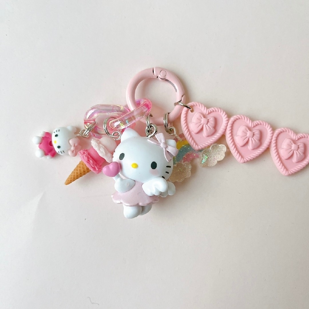 じゃらじゃらキーホルダー✩キティ197 エンタメ/ホビーのおもちゃ/ぬいぐるみ(キャラクターグッズ)の商品写真