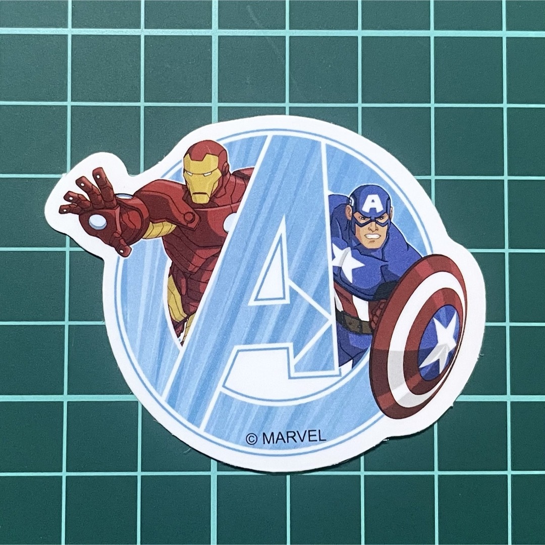 ST321 防水ステッカー シール アベンジャーズ アイアンマン キャプテン インテリア/住まい/日用品の文房具(シール)の商品写真