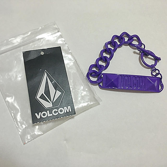 volcom(ボルコム)のvolcom ブレスレット パープル メンズのアクセサリー(ブレスレット)の商品写真