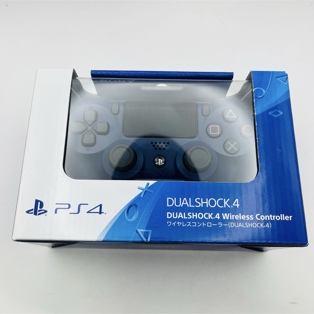 PlayStation4(プレイステーション4)の未使用未開封DUALSHOCK 4 ワイヤレスコントローラー 青 エンタメ/ホビーのゲームソフト/ゲーム機本体(家庭用ゲーム機本体)の商品写真
