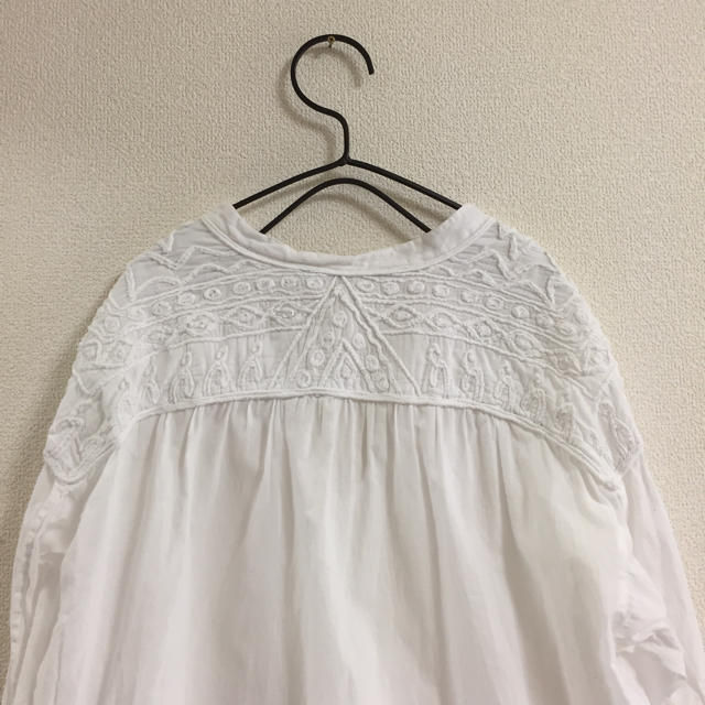 ZARA(ザラ)のZARA BASIC ボヘミアン刺繍オーバーシャツ◆ レディースのトップス(シャツ/ブラウス(長袖/七分))の商品写真