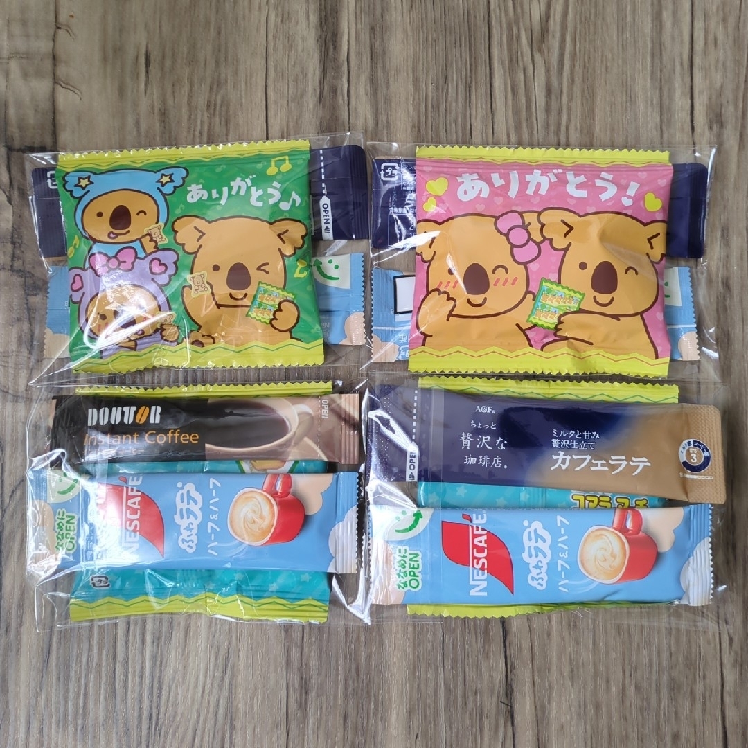 ネスカフェ(ネスカフェ)のプチギフト カフェラテ コアラのマーチ 食品/飲料/酒の食品(菓子/デザート)の商品写真