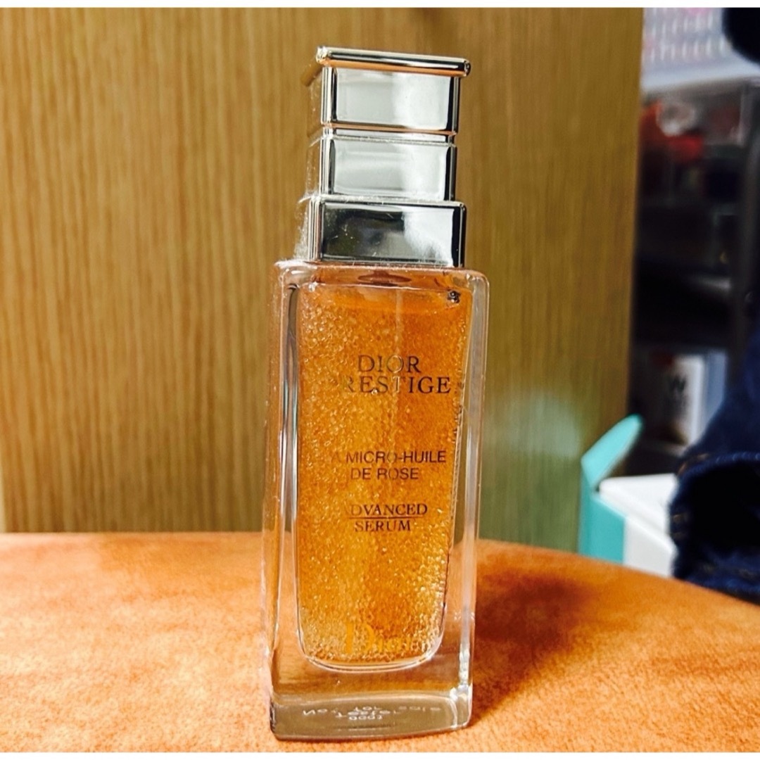 Dior(ディオール)のDior プレステージ マイクロ ユイルド ローズセラム 50ml コスメ/美容のスキンケア/基礎化粧品(美容液)の商品写真