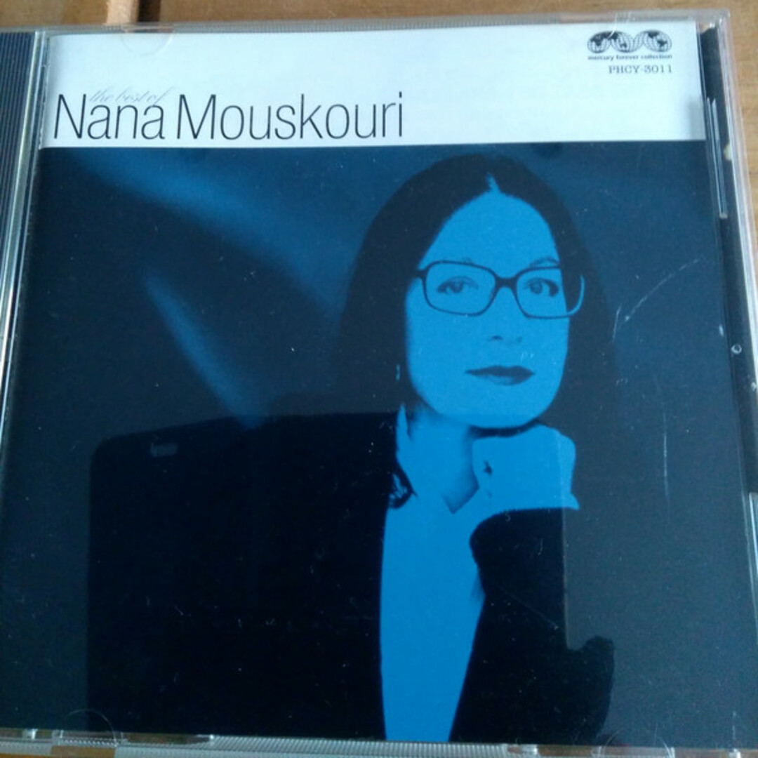 CD Nana Mouskouri Best Of Nana Mouskouri PHCY3011 Philips /00110 エンタメ/ホビーのCD(ポップス/ロック(洋楽))の商品写真