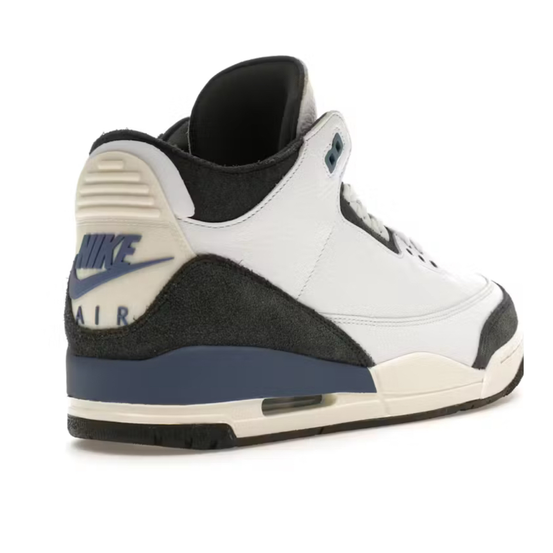 Jordan Brand(NIKE)(ジョーダン)のA Ma Maniére x Nike Air Jordan 3 Retro メンズの靴/シューズ(スニーカー)の商品写真