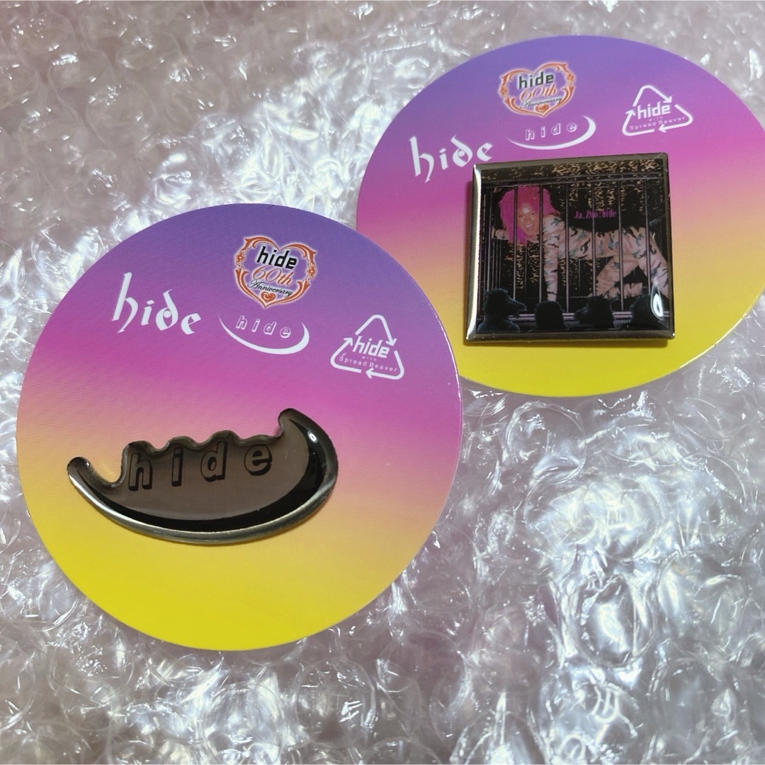 hide ピンズカプセル 60th Ja.Zoo 2nd ロゴ エンタメ/ホビーのタレントグッズ(ミュージシャン)の商品写真