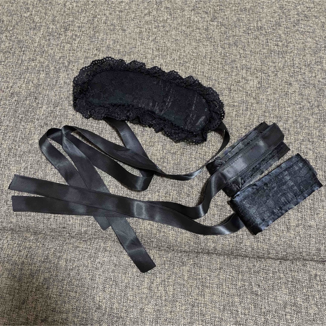 コスプレ ハロウィン アイマスク 黒レース レース 目隠し ゴスロリ エンタメ/ホビーのコスプレ(アクセサリー)の商品写真
