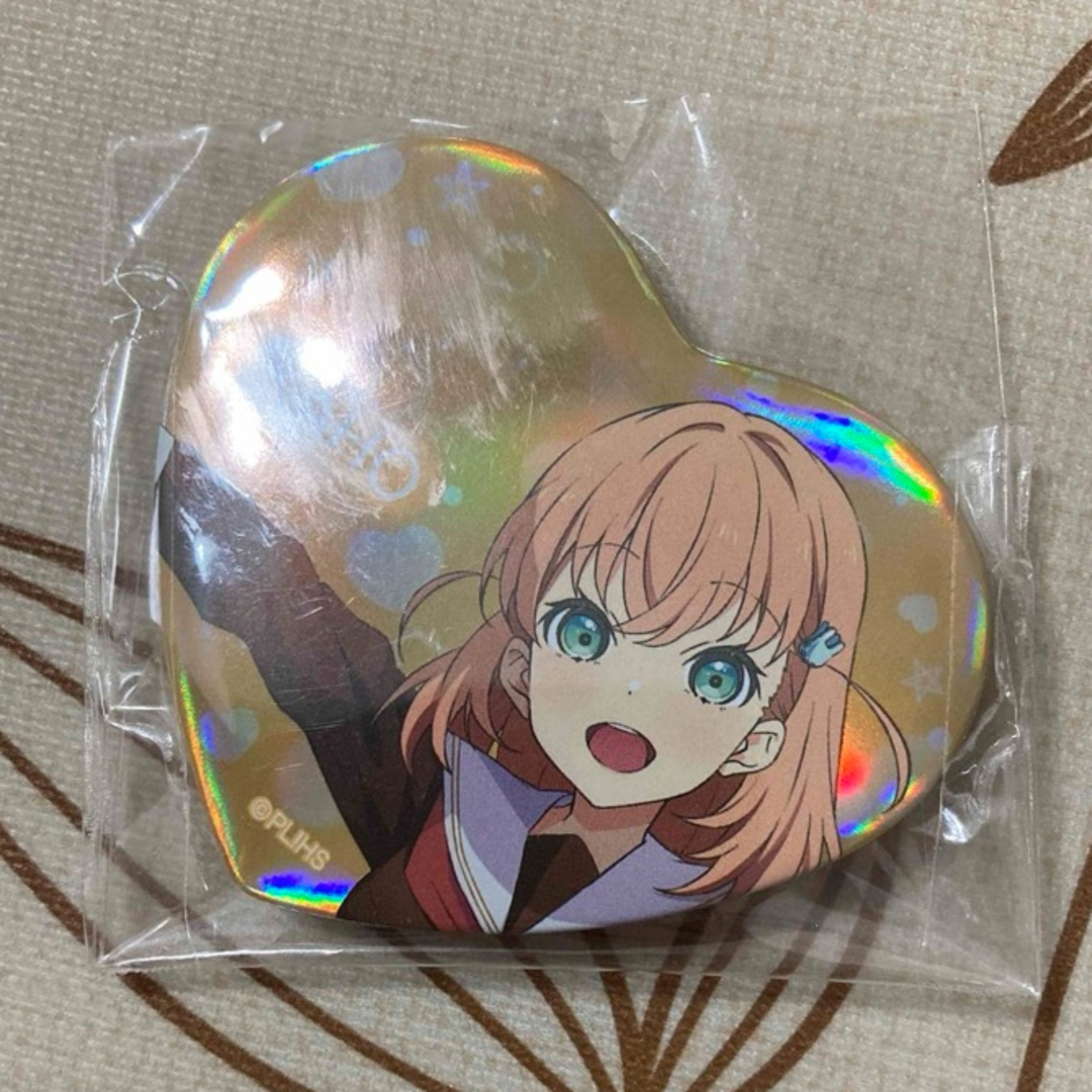 ハート型缶バッジ ホロ エンタメ/ホビーのアニメグッズ(バッジ/ピンバッジ)の商品写真