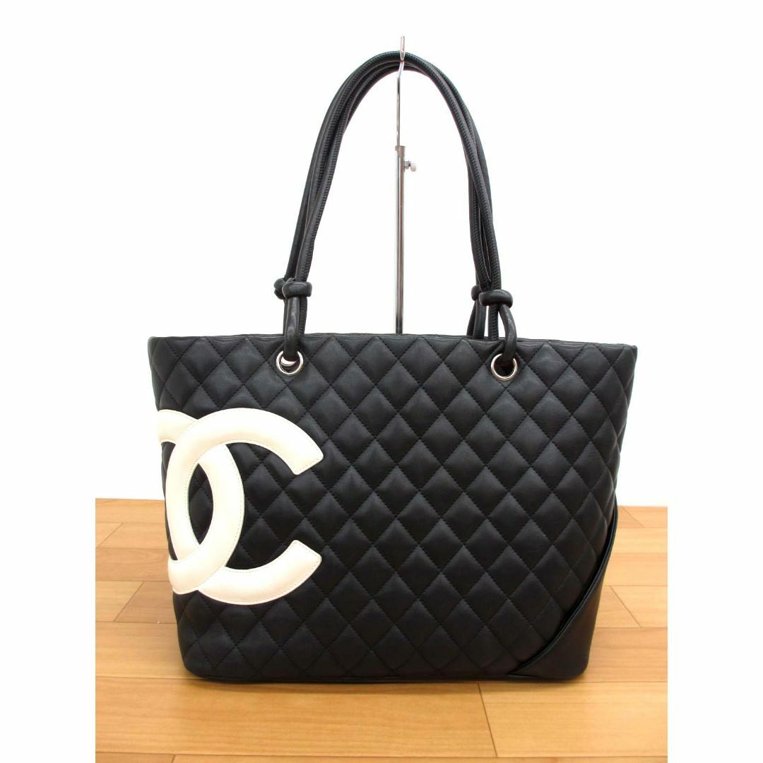 CHANEL - 美品 シャネル A25169 カンボンライン ラージ トートバッグ