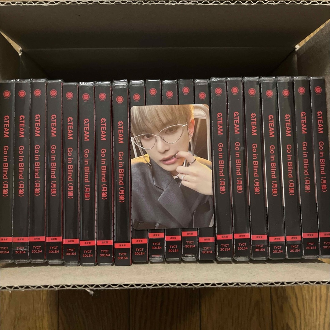 月狼 Go in Blind 通常盤 20枚 まとめ売り ハルア トレカ付き エンタメ/ホビーのCD(K-POP/アジア)の商品写真