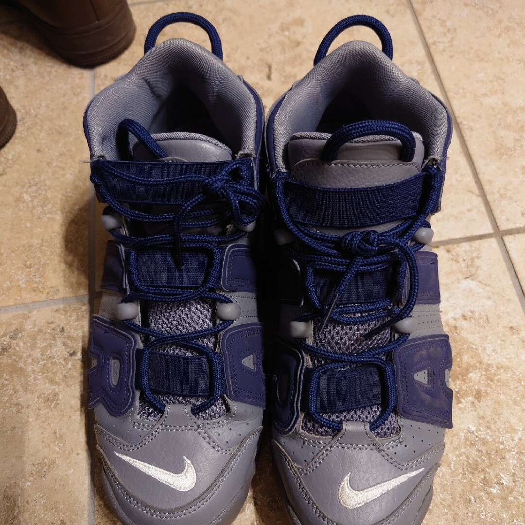NIKE(ナイキ)のモアテン メンズの靴/シューズ(スニーカー)の商品写真