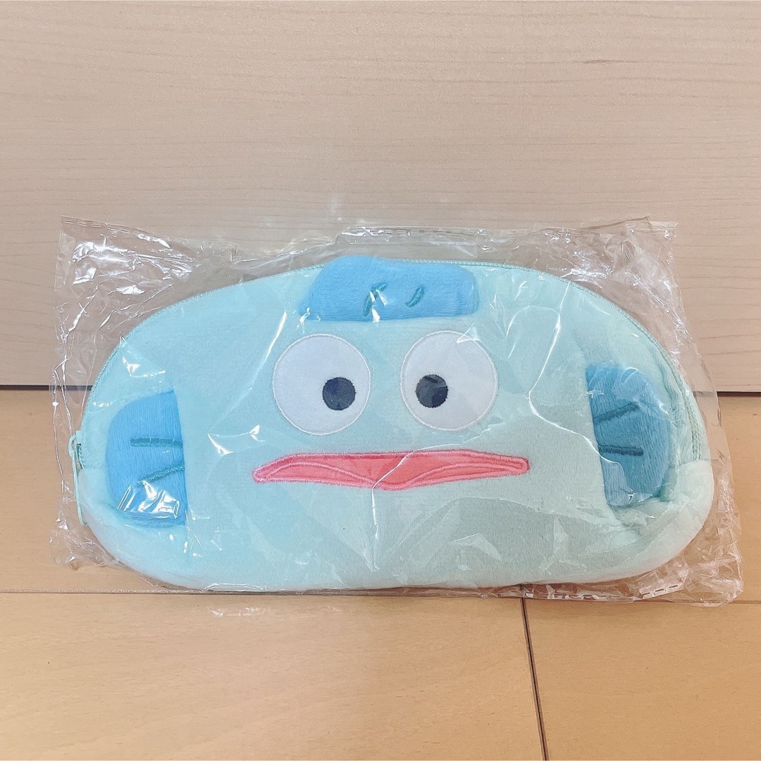 サンリオ(サンリオ)のハンギョドン ぬいぐるみポーチ ペンケース 筆記用具 最安値 インテリア/住まい/日用品の文房具(ペンケース/筆箱)の商品写真