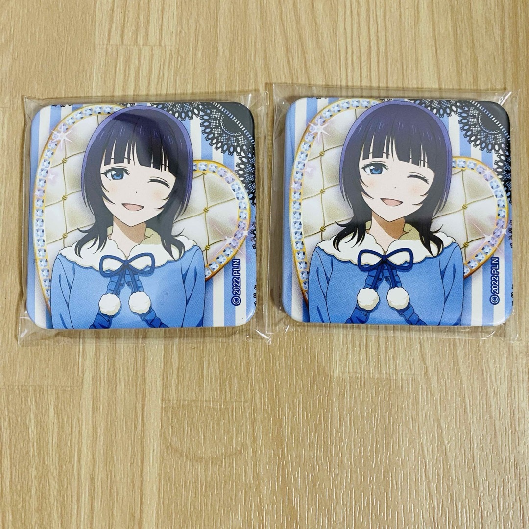 2点セット 朝香果林 缶バッジ ラブライブ! ラッキーくじ エンタメ/ホビーのアニメグッズ(バッジ/ピンバッジ)の商品写真