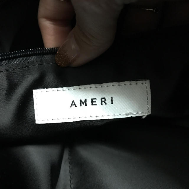 Ameri VINTAGE(アメリヴィンテージ)のt-cha♡様AMERI  vintage リアルファー クラッチバッグ レディースのバッグ(クラッチバッグ)の商品写真