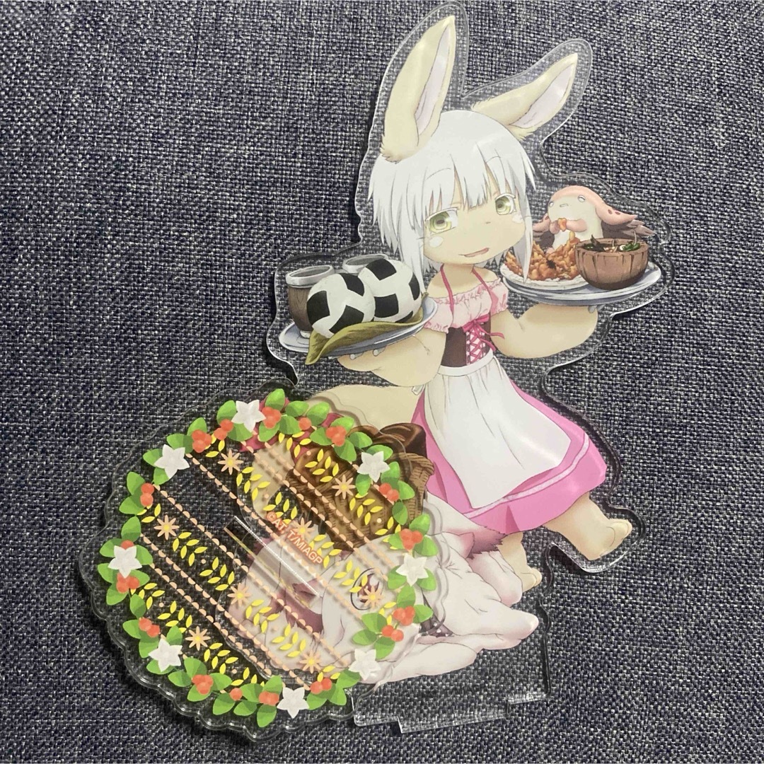 メイドインアビス ナナチ アクリルスタンド ドンキホーテ エンタメ/ホビーのアニメグッズ(その他)の商品写真