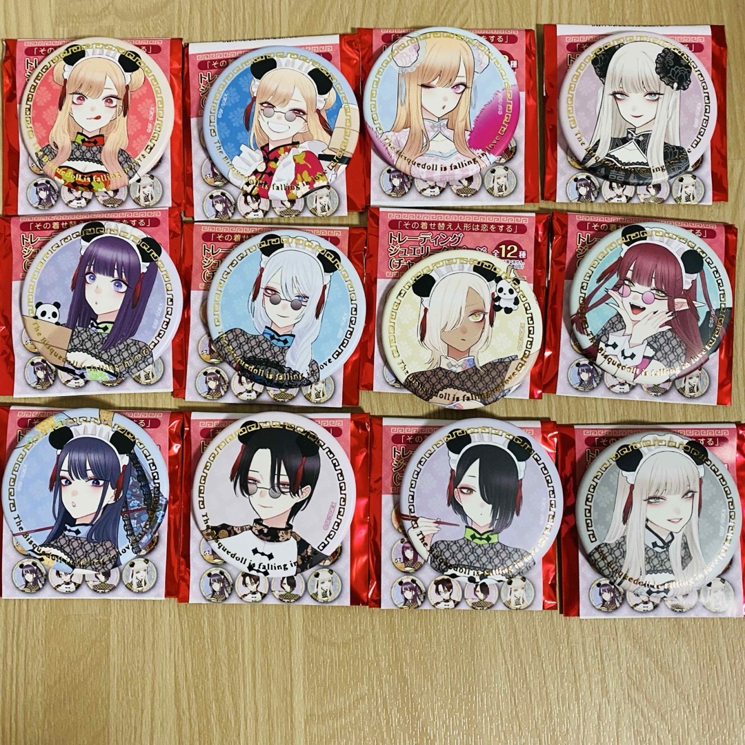 SQUARE ENIX(スクウェアエニックス)の12種 コンプセット ジュエリー缶バッジ チャイナルック 喜多川海夢 エンタメ/ホビーのアニメグッズ(バッジ/ピンバッジ)の商品写真