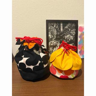 マリメッコ(marimekko)のカラフルなウニッコ柄の巾着(バッグ)