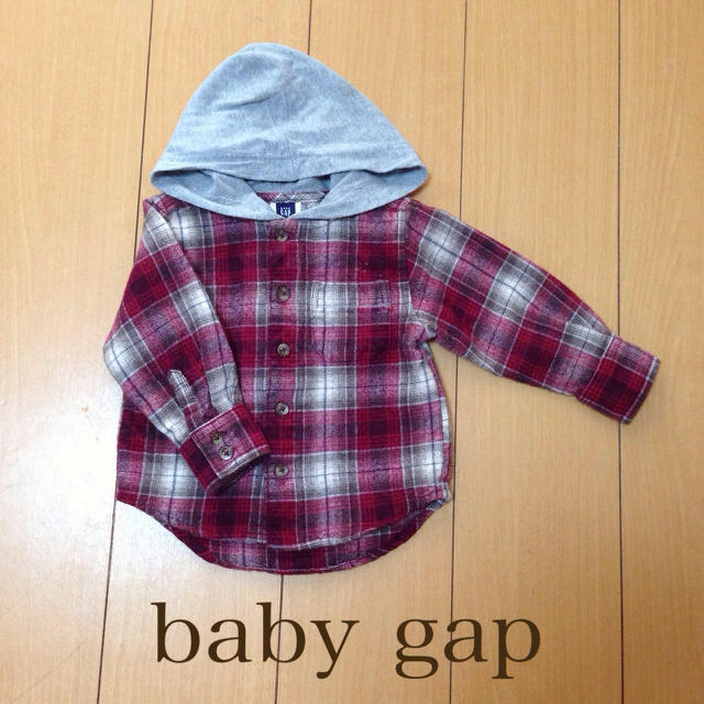 GAP Kids(ギャップキッズ)のbaby gap♡フード付チェックシャツ キッズ/ベビー/マタニティのキッズ服男の子用(90cm~)(その他)の商品写真