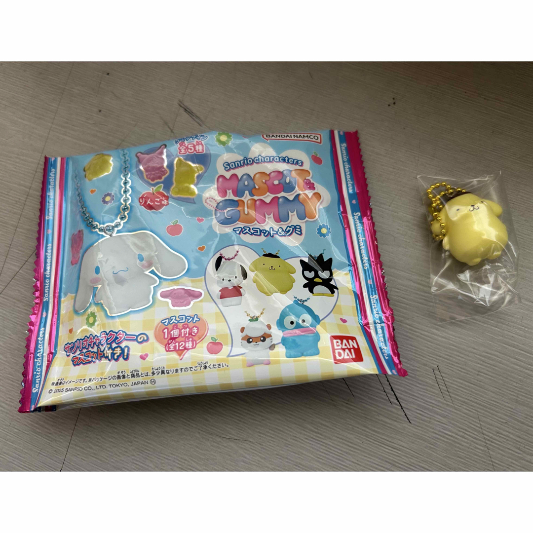 サンリオ(サンリオ)のサンリオキャラクターズマスコット&グミ エンタメ/ホビーのおもちゃ/ぬいぐるみ(キャラクターグッズ)の商品写真