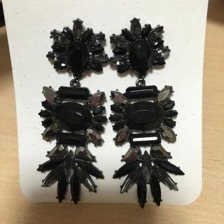 ザラ(ZARA)の新品ビジュー ピアス ブラック(ピアス)