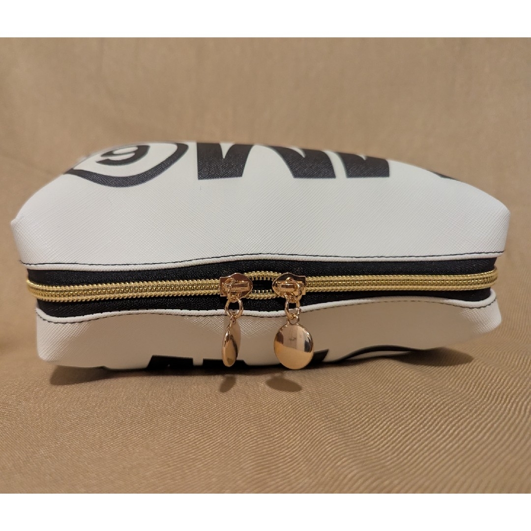 MM6(エムエムシックス)のMM6Maison Margiela メゾンマルジェラ 小物ポーチ レディースのファッション小物(ポーチ)の商品写真