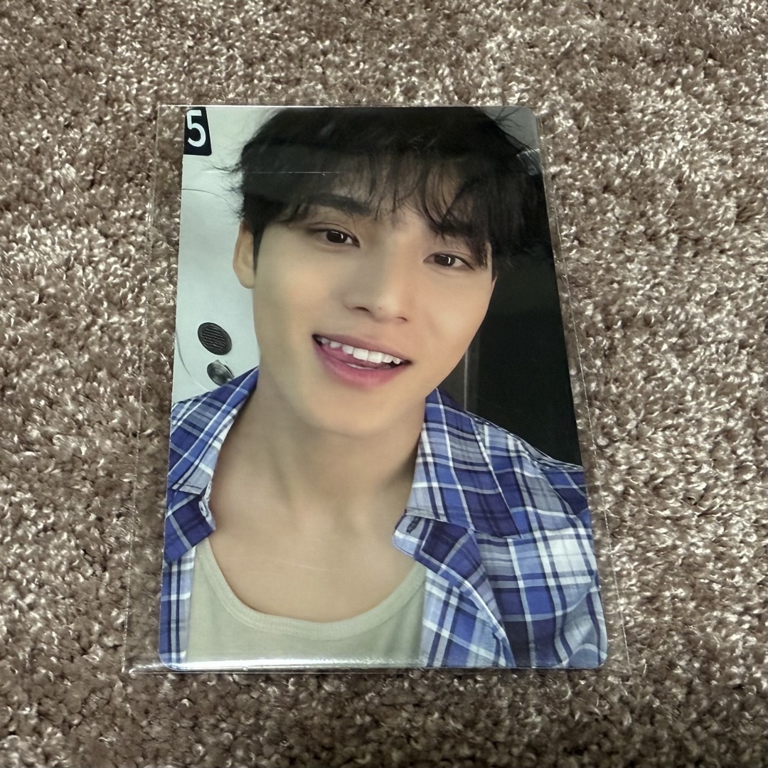 SEVENTEEN ミンギュ トレカ エンタメ/ホビーのCD(K-POP/アジア)の商品写真