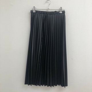 【23区】２３ク　プリーツスカート　ロング　黒系　ブラック　サイズ32　レディース　ポリエステル100％(ロングスカート)
