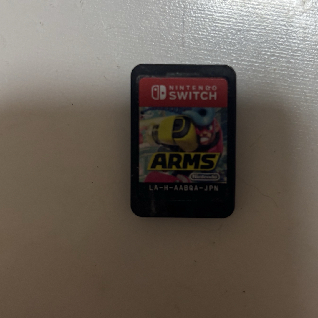 ARMS エンタメ/ホビーのゲームソフト/ゲーム機本体(家庭用ゲームソフト)の商品写真