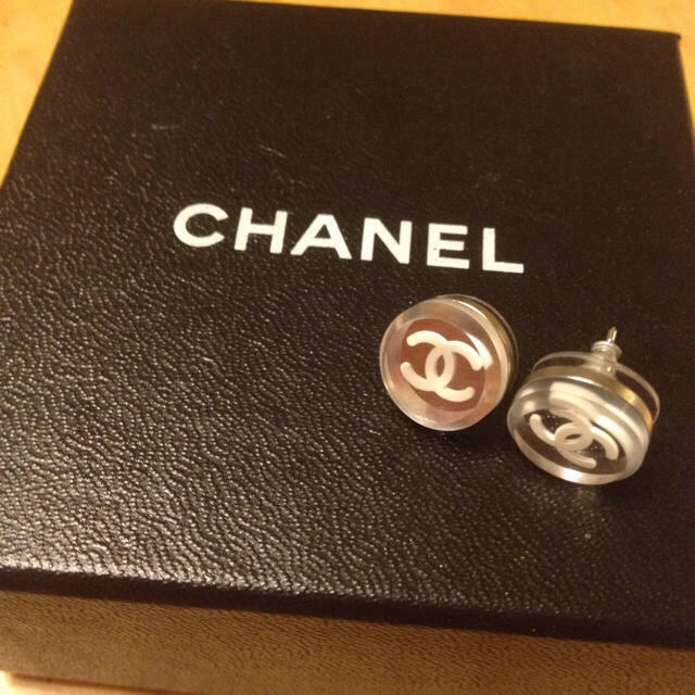 CHANEL☆ミラーピアス CHANEL☆ミラーピアス