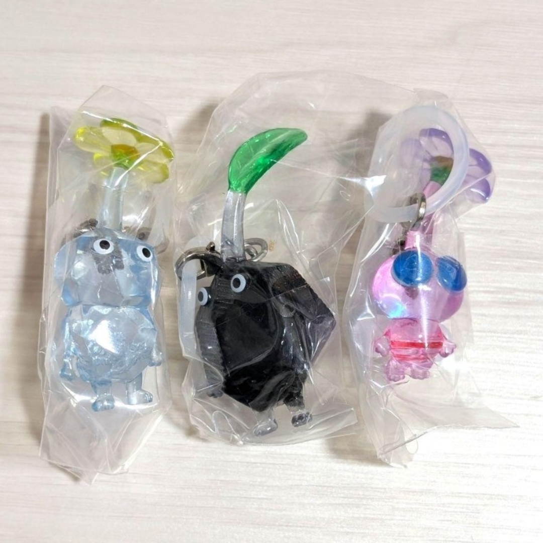 ピクミンめじるしアクセサリー 3点セット エンタメ/ホビーのおもちゃ/ぬいぐるみ(キャラクターグッズ)の商品写真