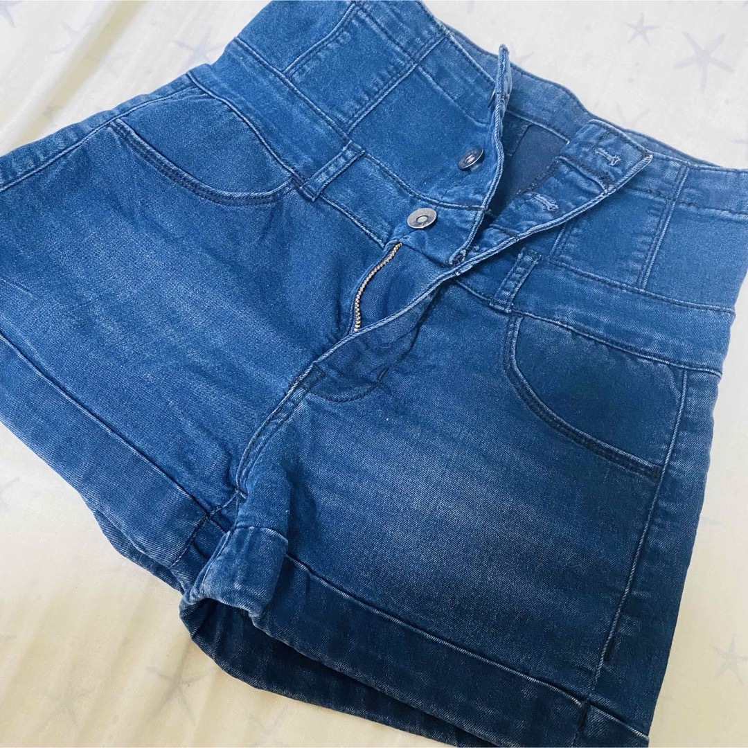 ショートパンツ デニム パンツ ハイウエスト ジーンズ レディースのパンツ(ショートパンツ)の商品写真