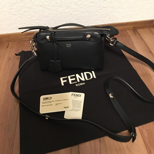 くままさま専用✨フェンディ FENDI ミニ バイザウェイ ネイビー ✨