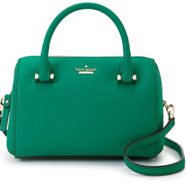 kate spade new yorkのバッグ