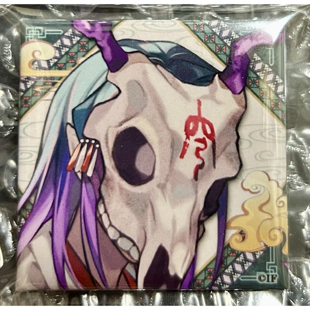 マツリカの炯 カルマ スクエア缶バッジ エンタメ/ホビーのアニメグッズ(バッジ/ピンバッジ)の商品写真
