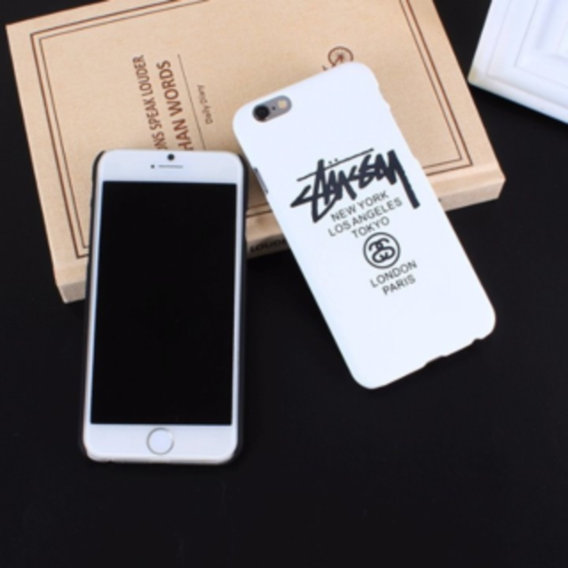 STUSSY(ステューシー)のstussy iPhone７用ハードプラスチックケース　マット仕上 スマホ/家電/カメラのスマホアクセサリー(iPhoneケース)の商品写真