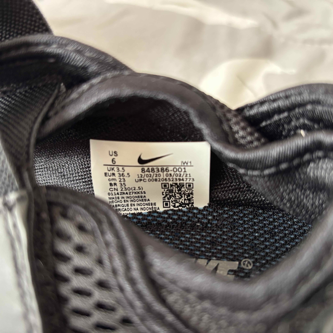NIKE(ナイキ)の新品 23cm ナイキ エアリフト 定番 サンダル ストラップ ブラック レディースの靴/シューズ(サンダル)の商品写真
