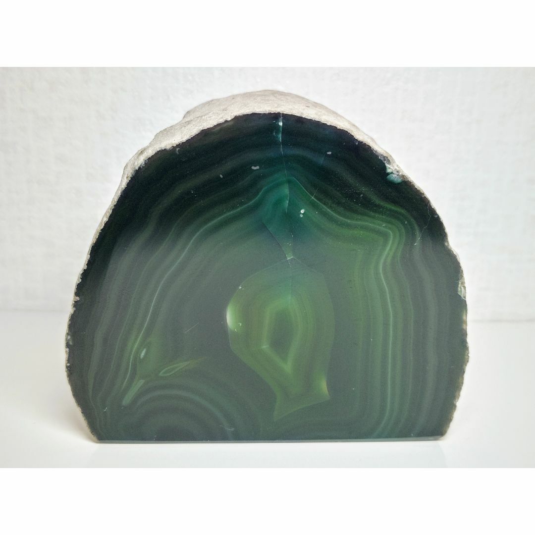 瑪瑙 1.1kg メノウ アゲート 原石 鑑賞石 自然石 鉱物 誕生石 水石