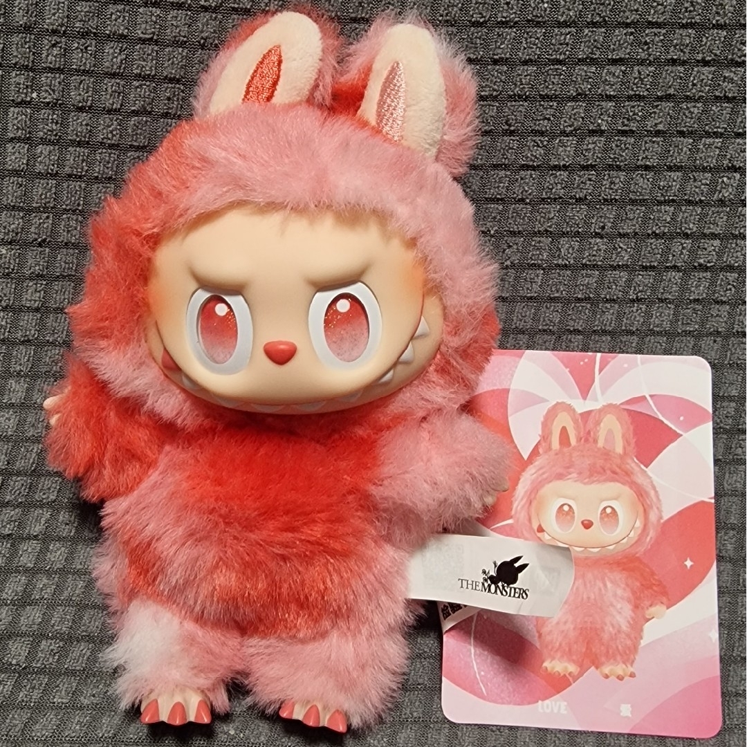 Pop Mart Big into Energy シリーズ Love エンタメ/ホビーのおもちゃ/ぬいぐるみ(ぬいぐるみ)の商品写真