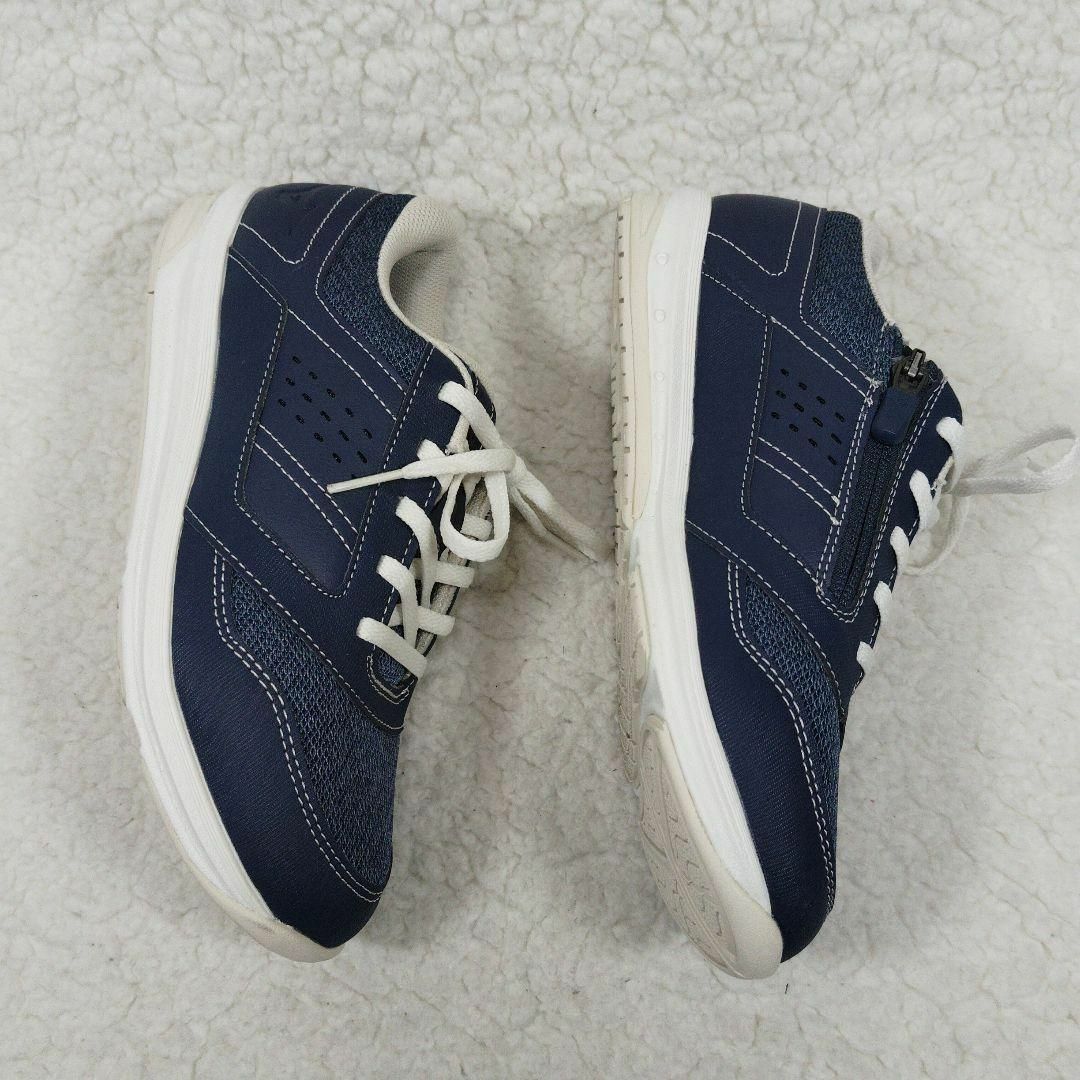 MIZUNO(ミズノ)の美品　MIZUNO　ミズノ　ウォーキングシューズ　ユウドウ　レディース　22.5 レディースの靴/シューズ(スニーカー)の商品写真